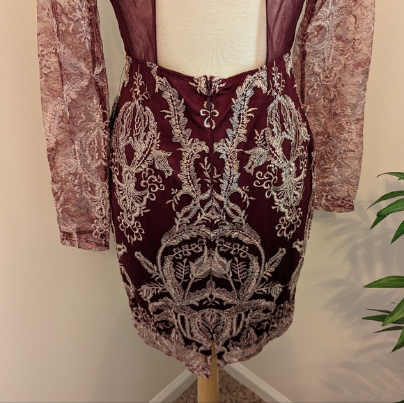 Soieblu Burgundy Lace Long Sleeve Dress - Picture 10 of 12
